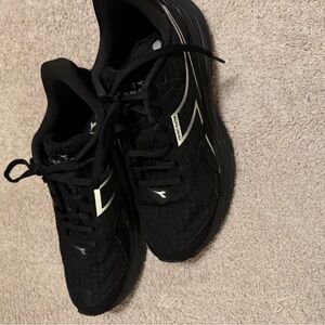 Diadora Equipe Núcleo Women’s size9